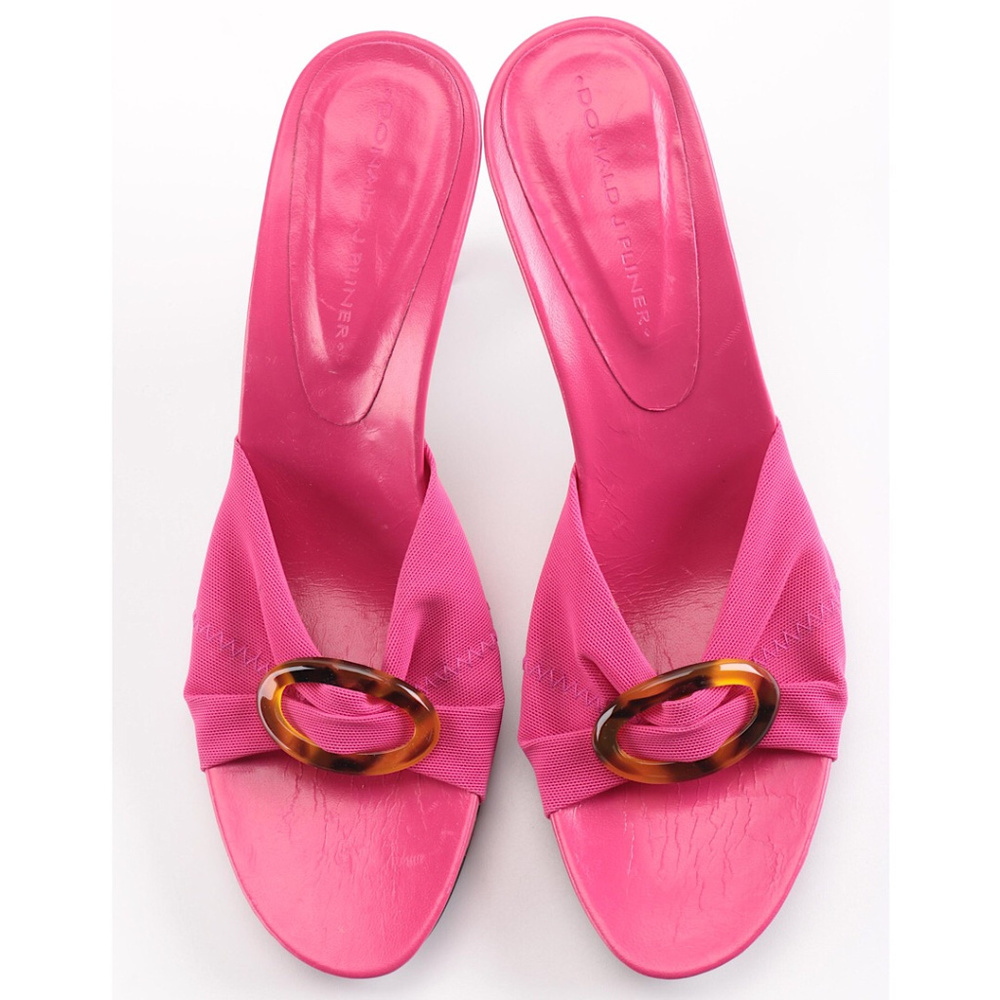 DONALD J PLINER NWT pink leather mesh mule sandals